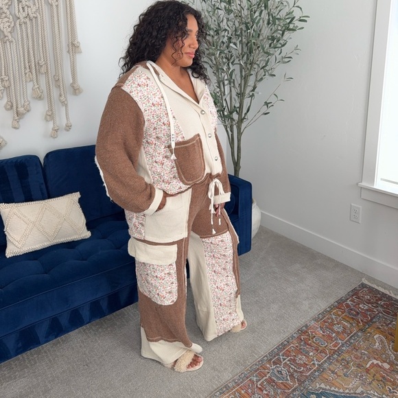 Women’s POL 2 piece set DO NOT BUY - Picture 4 of 5